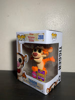 Tigger Flocked #288 Summer Convention 2017 Exclusive