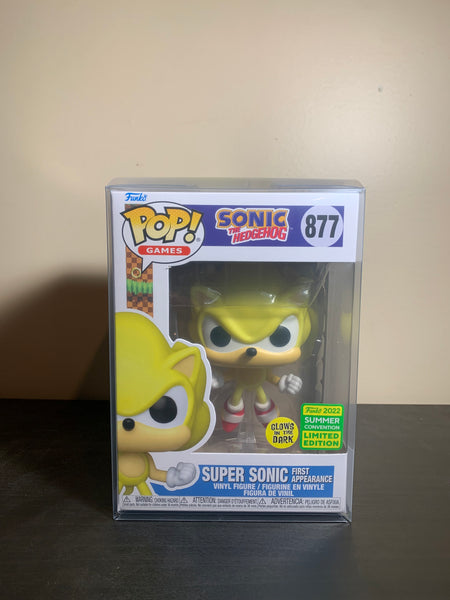Funko Pop! Super Sonic First Appearance 2022 Summer Convention Limited Edition #877 (Glows In The Dark)